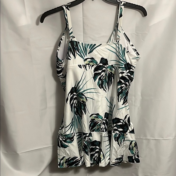 Sonnet Shores Floral Print Women's Swimsuit - White and Green - Picture 3 of 3